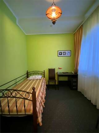 Гостиница Соловьиная Роща Тюмень Купеческий одноместный улучшенный-5